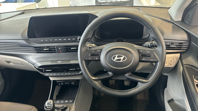 Hyundai i20 1.0T GDi 90 Tech Line 5dr Petrol Hatchback - Image 10